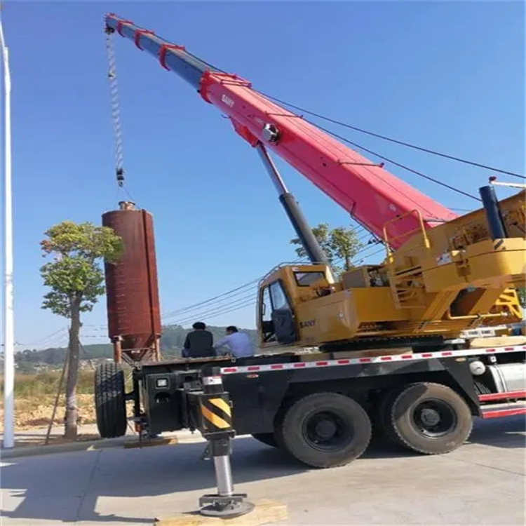 乡城专业吊车租赁多少钱