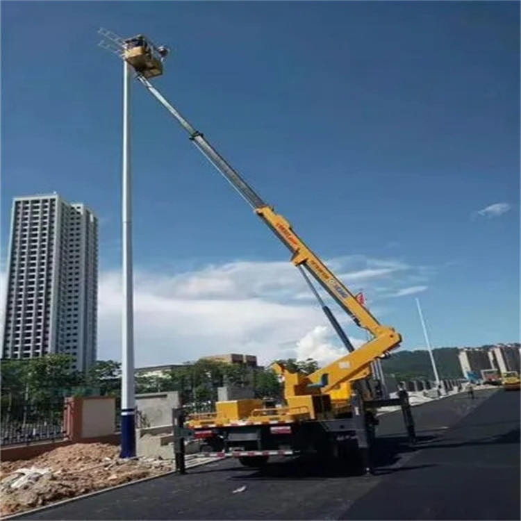 乡城维修路灯的曲臂升降车出租